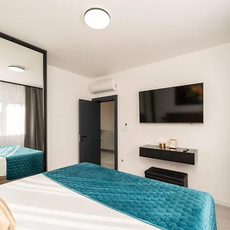 New - Luxury Angel - Private Pool