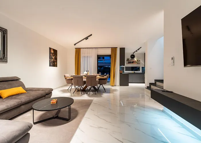 Villa New - Luxury Angel - Private Pool